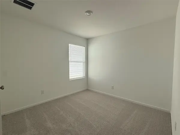 785 Whoopers LOOP, Uhland, TX 78640
