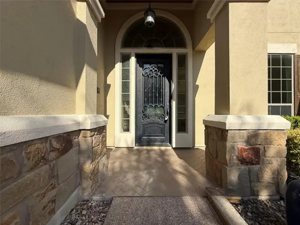 300 Summer Alcove WAY, Austin, TX 78732