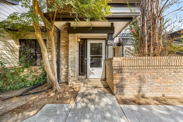 1748 Ohlen RD #42, Austin, TX 78757