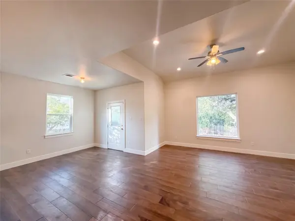 50 Whispering Valley DR, Wimberley, TX 78676