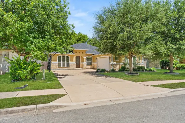 640 Wiltshire DR, Hutto, TX 78634