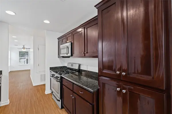 1611 E 13th ST #B, Austin, TX 78702
