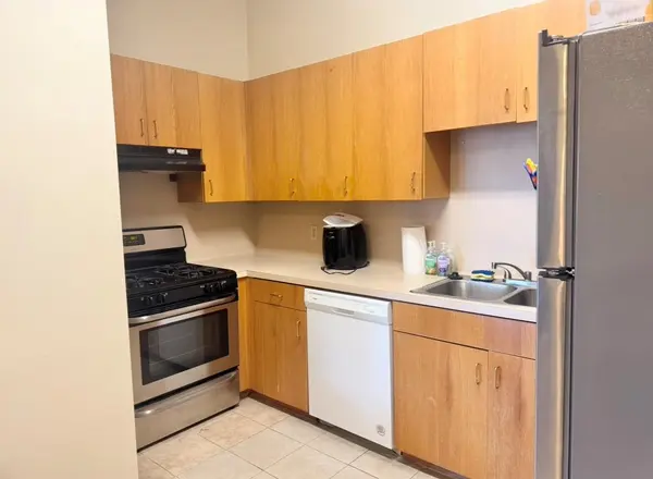 104 Depot ST #A, Elgin, TX 78621