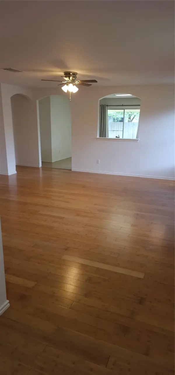 199 Tristans Way, Buda, TX 78610
