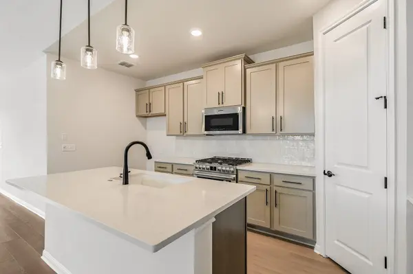 139 Grand Canyon WAY, Kyle, TX 78640