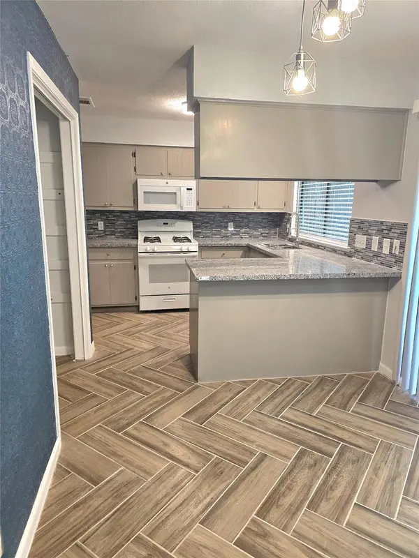 1417 Hyridge CIR, Round Rock, TX 78664