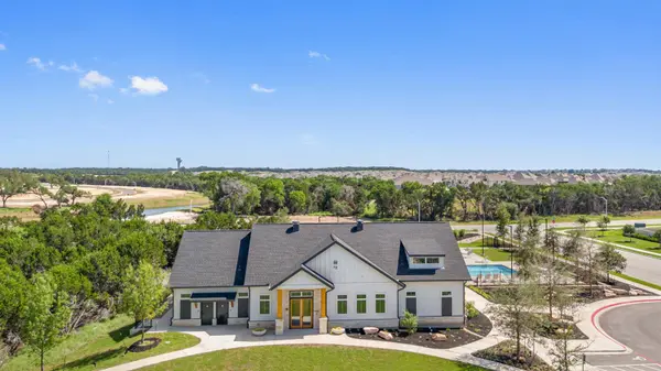 2433 Tumbleweed BND, Leander, TX 78641