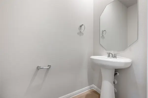 321 Possumhaw LN, San Marcos, TX 78666