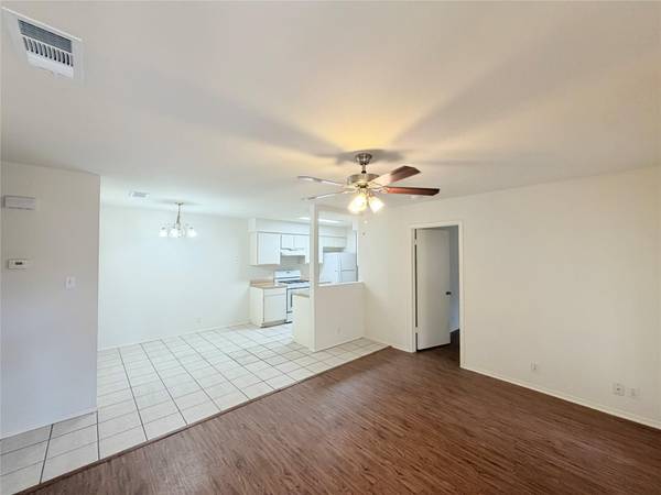 405 Parkhill CV, Round Rock, TX 78664