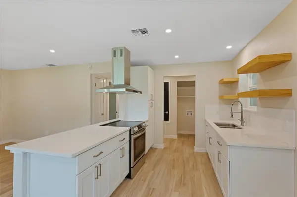 212 Cool Water DR, Bastrop, TX 78602