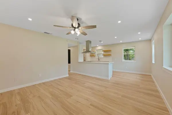 212 Cool Water DR, Bastrop, TX 78602
