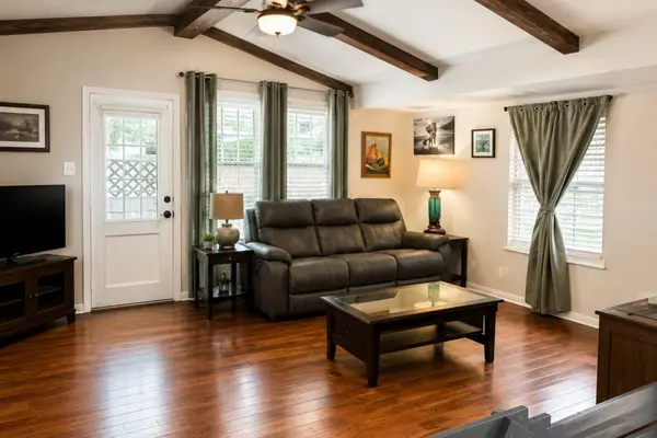 606 Hill CV, Round Rock, TX 78681