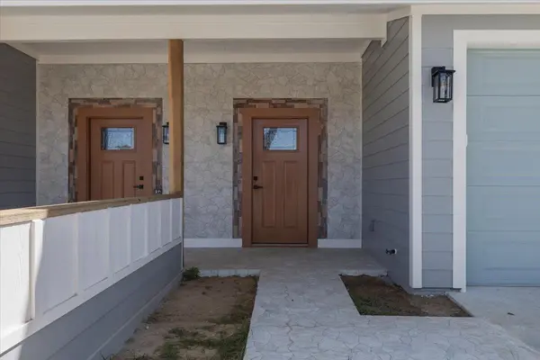 1409 Emile ST #B, Bastrop, TX 78602
