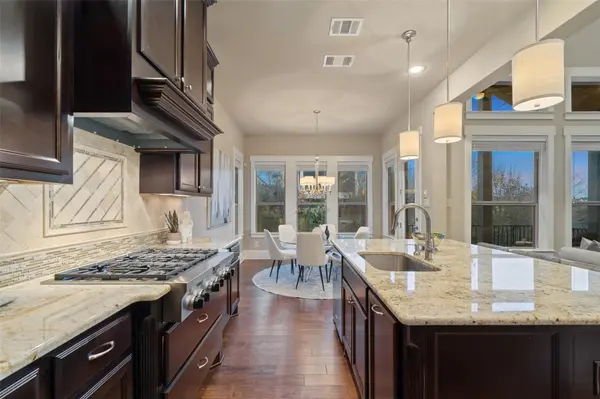 905 Madison Fork DR, Austin, TX 78738