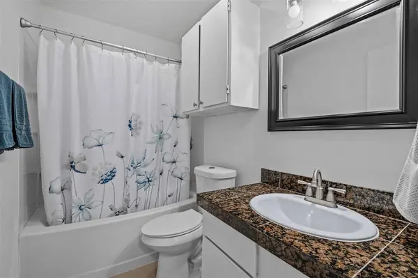 4413 Whispering Valley DR #D, Austin, TX 78727