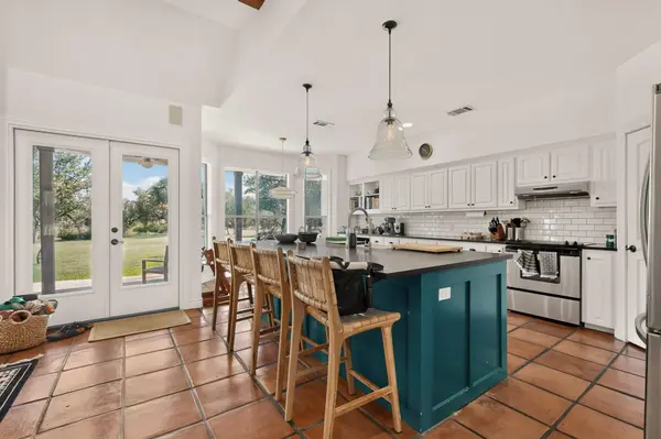 13424 Trails End, Austin, TX 78737