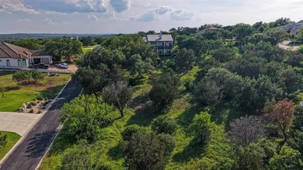 312 Hideaway CT, Horseshoe Bay, TX 78657