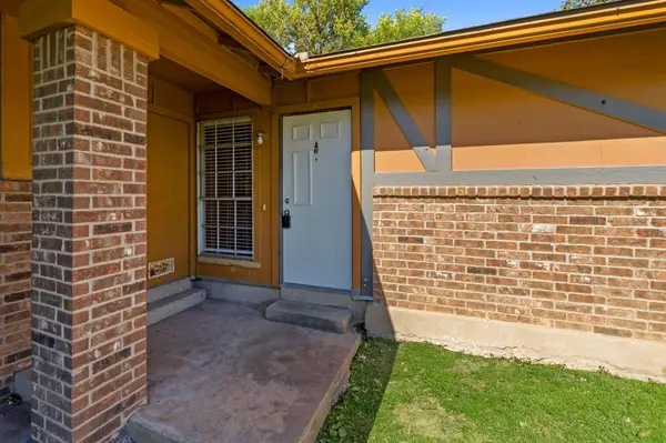 1914 Nicole CIR #A, Round Rock, TX 78664