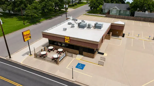 122 E 5th ST, Shiner, TX 77984