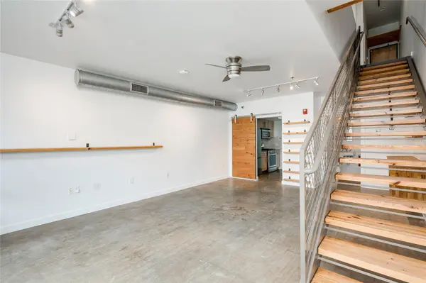 1601 E Cesar Chavez ST #104, Austin, TX 78702