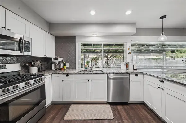 9007 W Pointer LN, Austin, TX 78758