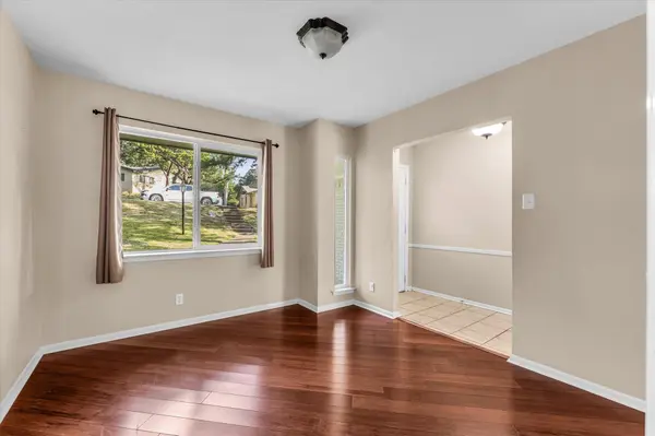 9730 Timberview DR, Woodway, TX 76712