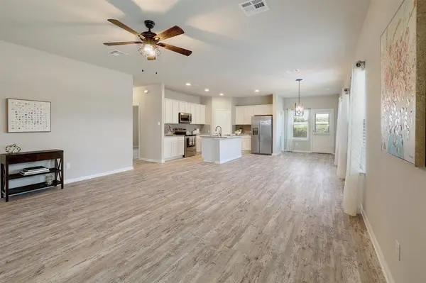 460 Galway Bay LN, Georgetown, TX 78626