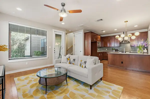 2911 Corbin LN, Austin, TX 78704