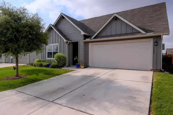 1009 Marvin WAY, Seguin, TX 78155