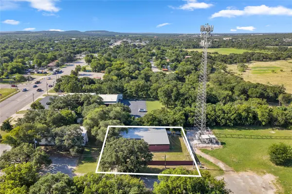 201 W 9th ST, Burnet, TX 78611