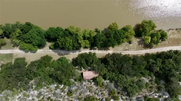 2212 N River RD, Lampasas, TX 76550