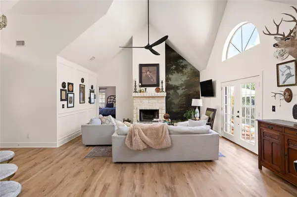 39 Pebblebrook LN, Wimberley, TX 78676