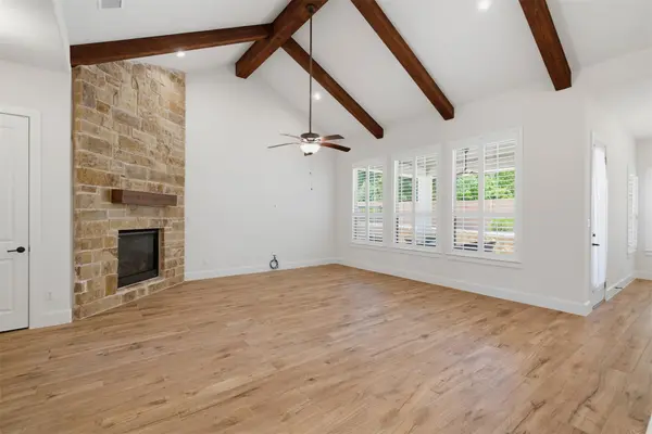405 Skyflower DR #V, Georgetown, TX 78628