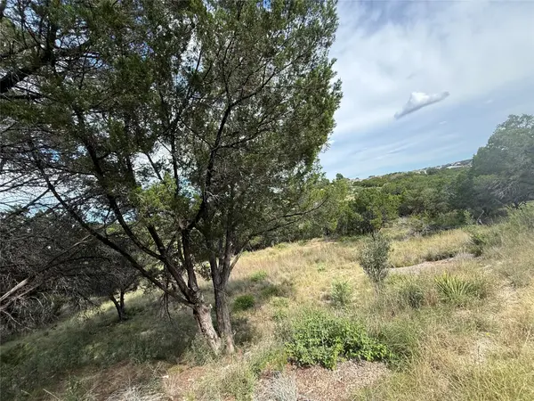 2805 Hancock Ave, Lago Vista, TX 78645