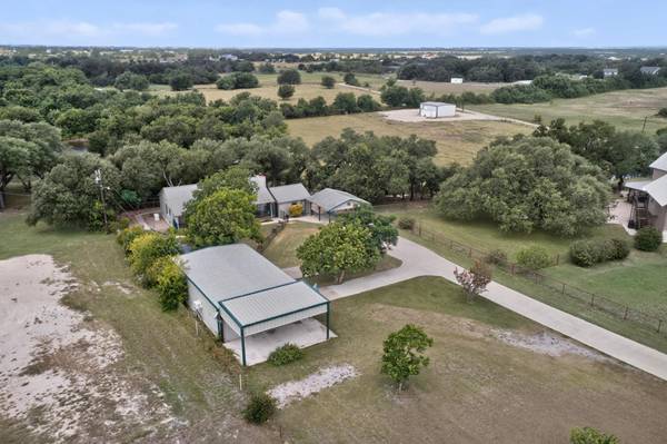 1730 County Road 130, Hutto, TX 78634