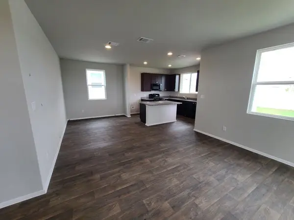 156 Huckleberry LN, Elgin, TX 78621