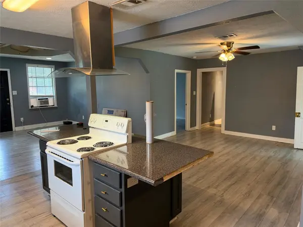 1401 E 29th ST, Bryan, TX 77802