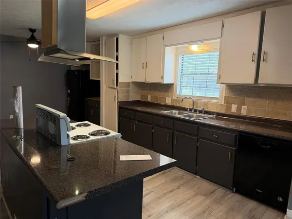 1401 E 29th ST, Bryan, TX 77802