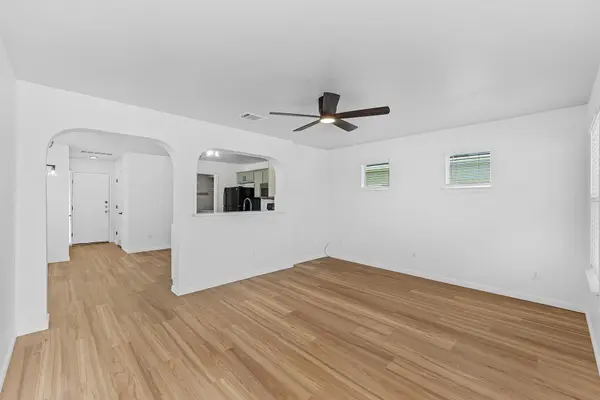 1733 Thompson TRL, Round Rock, TX 78664