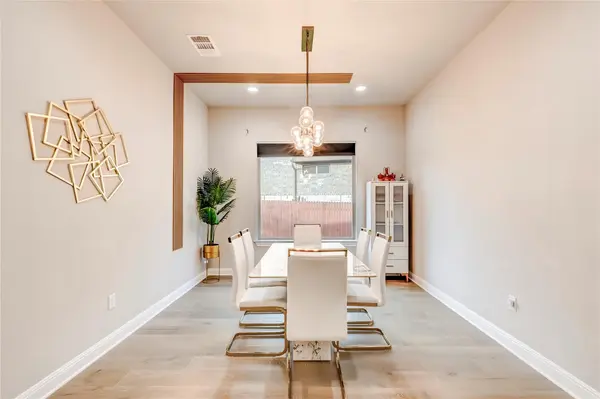726 Kingston PL, Cedar Park, TX 78613