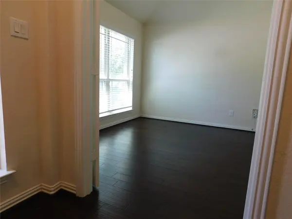 3636 Bainbridge ST, Round Rock, TX 78681
