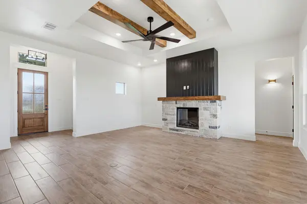 11043 Eagle Walk BLVD, Salado, TX 76571