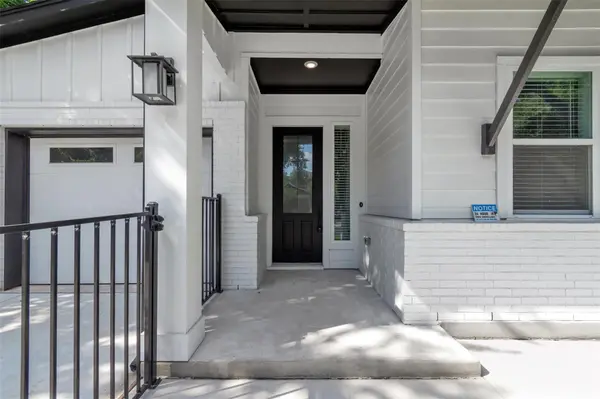 1808 Holly ST, Austin, TX 78702