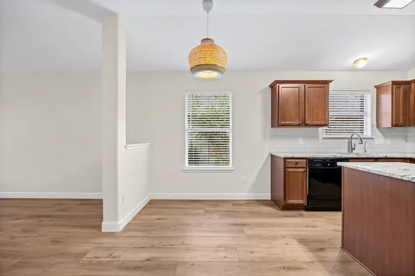 11917 Buzz Schneider LN, Austin, TX 78748