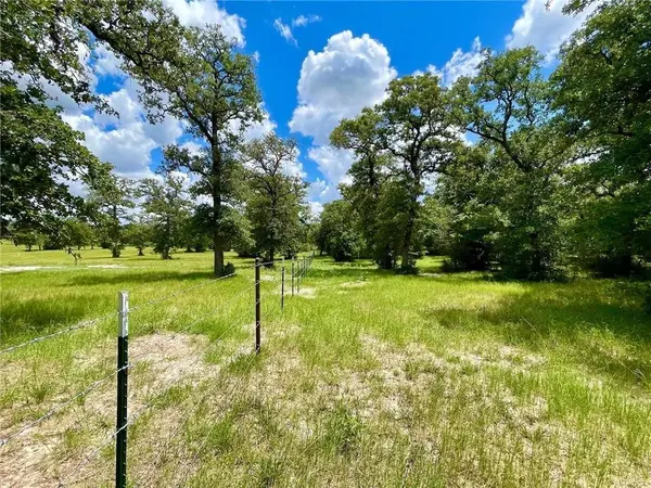 10571 County Road 321, Caldwell, TX 77836