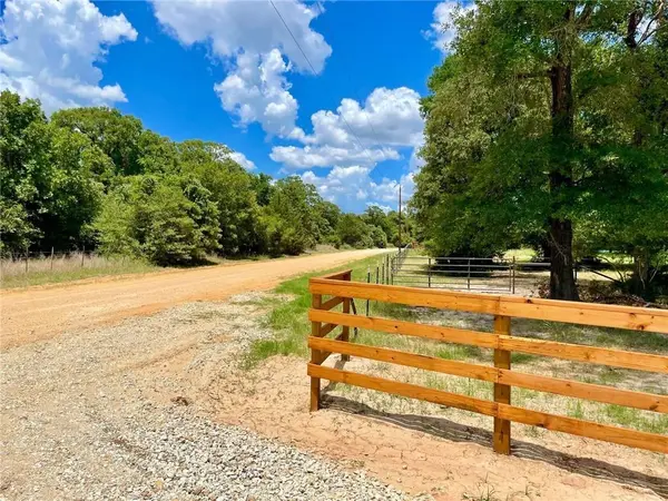 10571 County Road 321, Caldwell, TX 77836