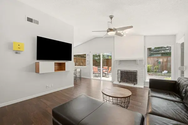 9001 Parkfield DR #A, Austin, TX 78758