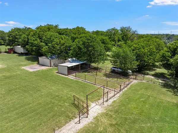 204 Christopher DR, Bruceville-eddy, TX 76524