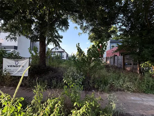 2512 E 4th ST, Austin, TX 78702