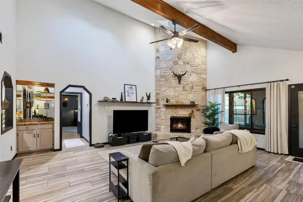 1705 Wild Horse LN, Round Rock, TX 78681